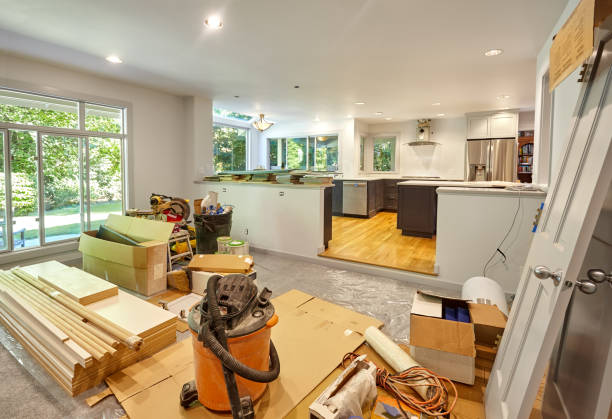 Professional Backsplash Installation technician working in Washington, DC